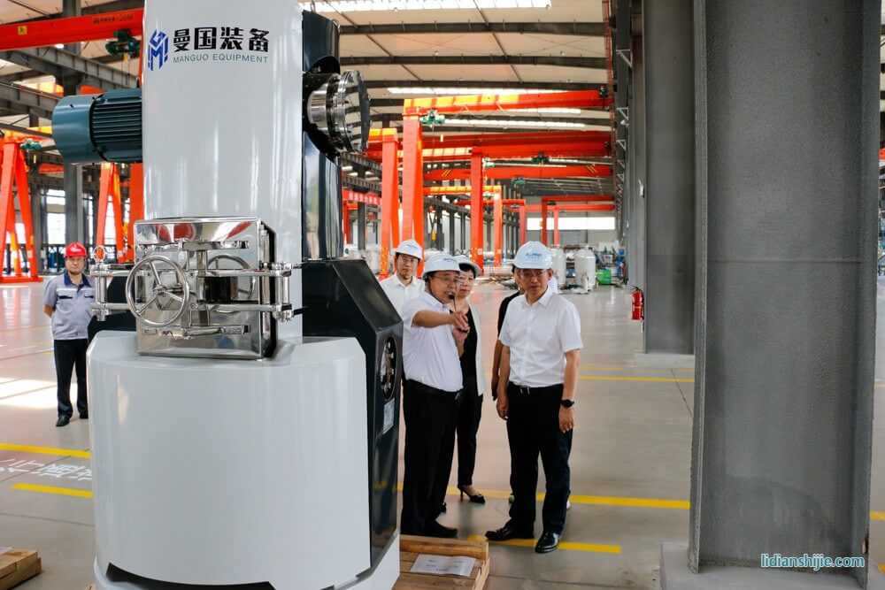 秦皇島市長蒞臨曼國裝備調(diào)研指導(dǎo)工作
